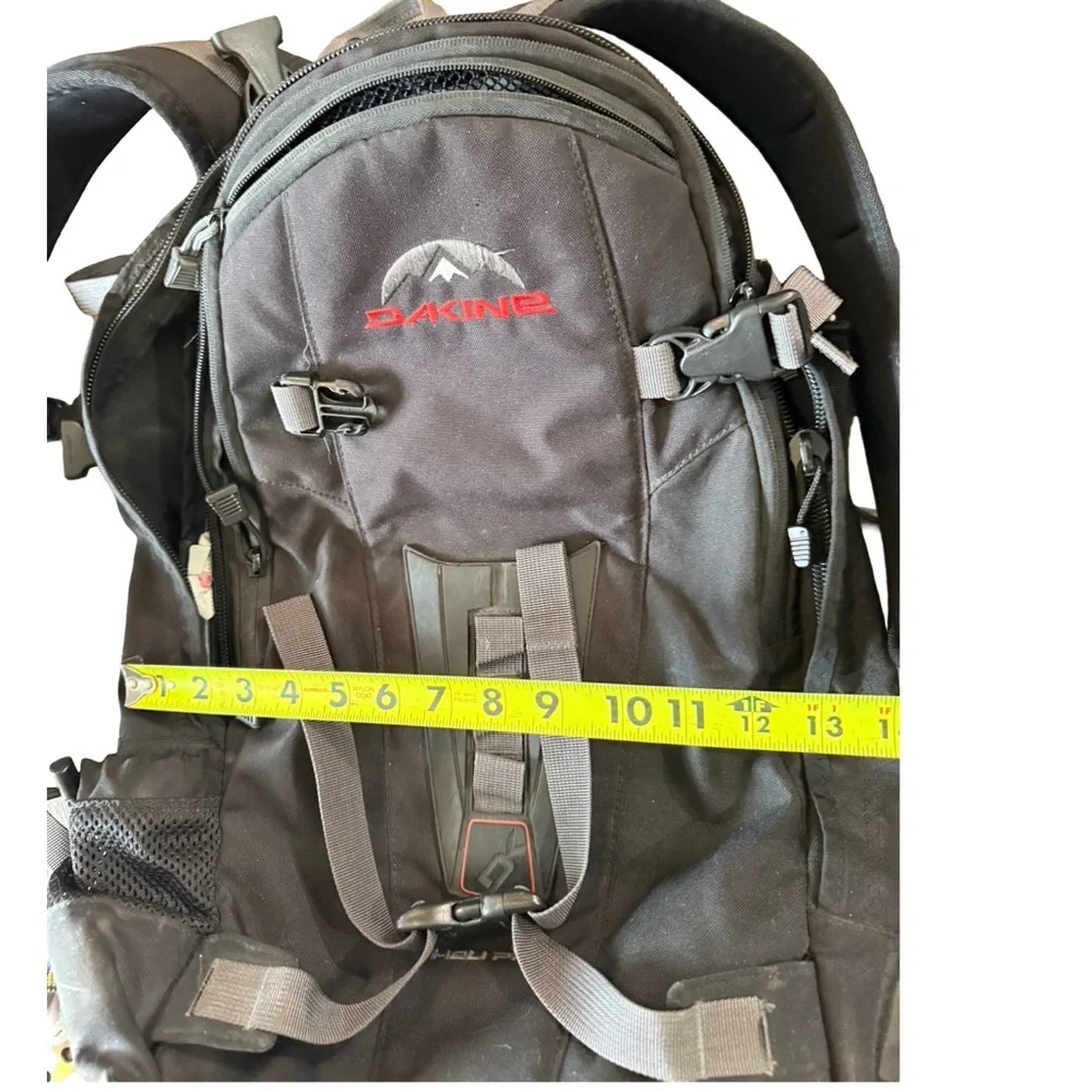 Dakine heli pro